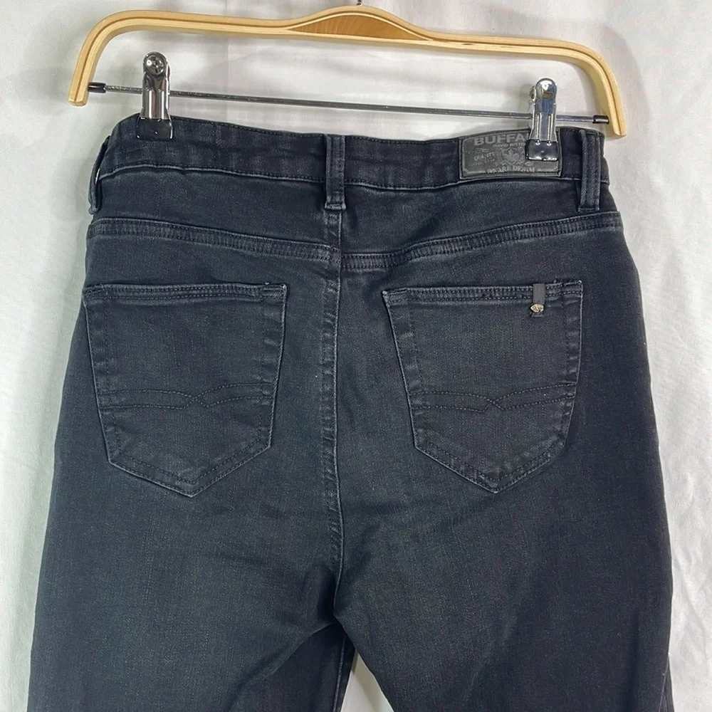 Buffalo Mid rise Skinny Alexa jeans.